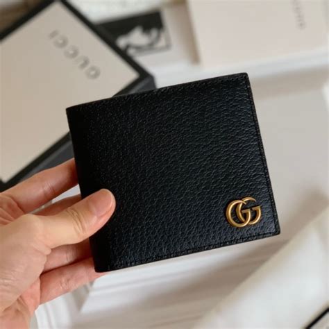 gucci mens bug wallet|best Gucci wallet men's.